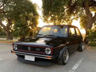Gebraucht VW Golf I GTI 113 PS (83 kW) 1982 Schwarz Kleinwagen