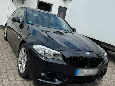 Gebraucht BMW 525 Comfort Edition 218 PS (160 kW) 2013 Blau Limousine