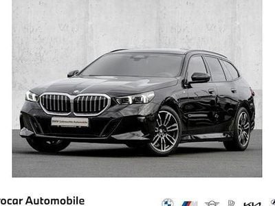 Gebraucht BMW 520 M Sport 197 PS (144 kW) 2025 Schwarz Kombi