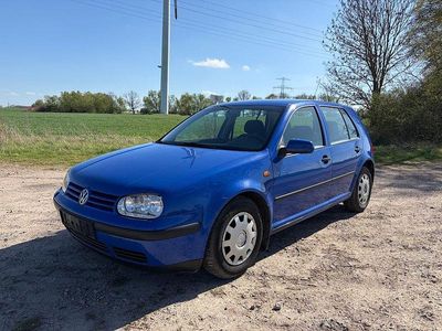 Second-hand VW Golf III 101 CP (74 kW) 1999 Albastru Berlinǎ