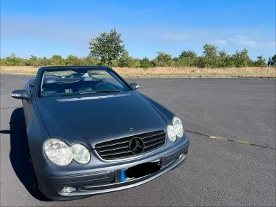 Gebraucht Mercedes CLK240 170 PS (125 kW) 2004 Schwarz Cabrio