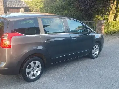 Gebraucht Peugeot 5008