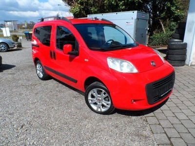 Second-hand Fiat Qubo Lounge 77 CP (56 kW) 2015 Roșu Monovolum