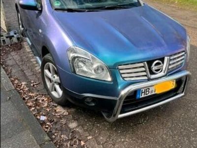 gebraucht Nissan Qashqai 2L Benziner