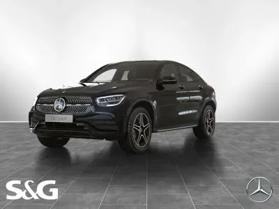 Gebraucht Mercedes GLC300e AMG 194 PS (142 kW) 2022 Metalliclack obsidianschwarz metallic Coupé