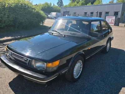 Usata Saab 900 160 CV (117 kW) 1985 Nero Coupé