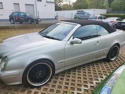 Mercedes CLK320
