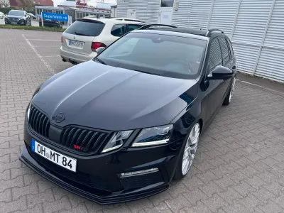 Gebraucht Skoda Octavia RS 184 PS (135 kW) 2017 Schwarz Kombi