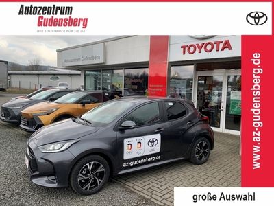 gebraucht Toyota Yaris Hybrid 1.5 5-Türer Team Deutschland LED Apple CarPlay Android Auto Klimaautom