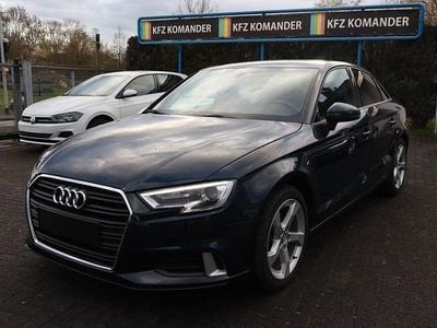 Gebraucht Audi A3 Sport 116 PS (85 kW) 2019 Blau Limousine