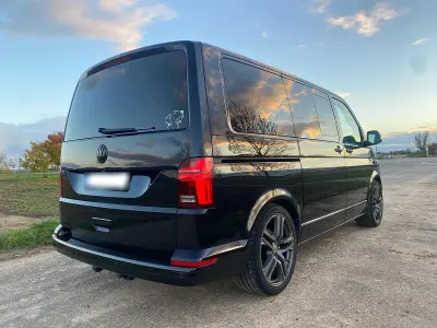 Gebraucht VW Multivan 204 PS (150 kW) 2016 Schwarz Van / Kleinbus