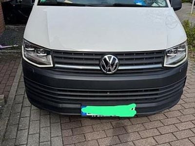Usata VW Caravelle 102 CV (75 kW) 2016 Bianco Furgone