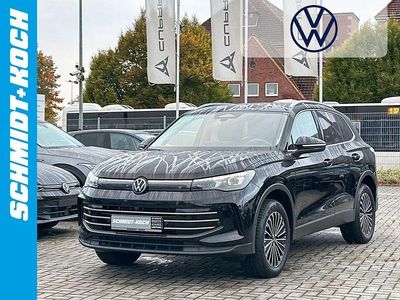 Schwarz Gebraucht 2025 VW Tiguan Elegance SUV | 48.990 € (Etwas zu teuer)