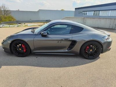 Porsche Cayman GTS