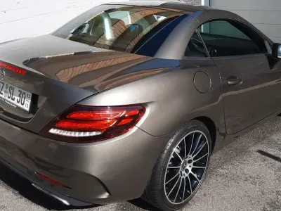 Używany Mercedes SLC300 AMG 245 KM (180 kW) 2017 Szary Kabriolet