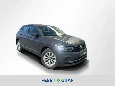 Gebraucht VW Tiguan 131 PS (96 kW) 2022 Uranograu SUV