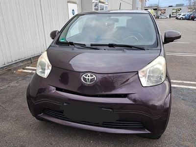 Gebraucht Toyota iQ 68 PS (50 kW) 2009 Violet Kleinwagen