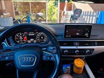 Silber Gebraucht 2016 Audi A4 Sport Kombi | 16.800 € (Etwas zu teuer)