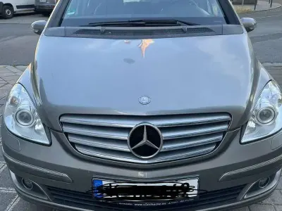 Gebraucht Mercedes B200 140 PS (102 kW) 2006 Grau Van / Kleinbus
