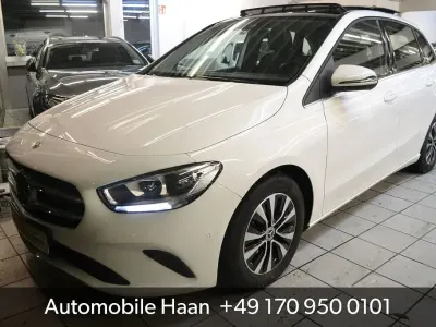 Gebraucht Mercedes B180 Style 116 PS (85 kW) 2022 Weiß Van / Kleinbus
