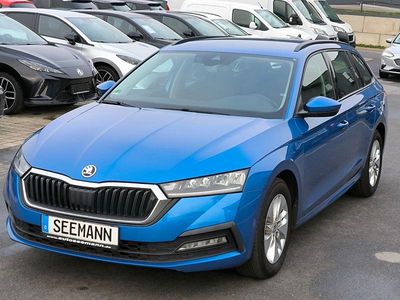Gebraucht Skoda Octavia Ambition 116 PS (85 kW) 2021 Blau Kombi