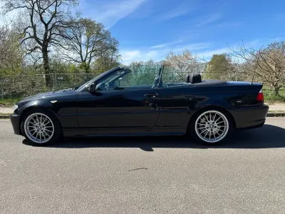 Gebraucht BMW 330 Cabriolet M Sport 231 PS (169 kW) 2005 Schwarz Cabrio