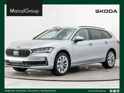 Neu Skoda Superb Selection 150 PS (110 kW) 2026 Aluminiumsilber metallic Kombi