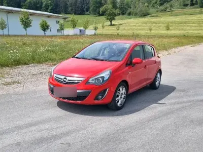 Gebraucht Opel Corsa 101 PS (74 kW) 2011 Rot Kleinwagen