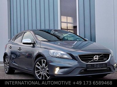 Usado Volvo V40 R-Design 114 HP (83 kW) 2013 Cinzento Sedan