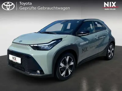 Neu Toyota Aygo X 116 PS (85 kW) 2026 Schwarz SUV