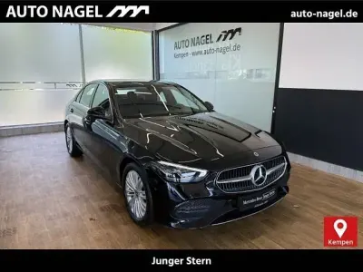 Gebraucht Mercedes C200 Avantgarde 204 PS (150 kW) 2024 Schwarz Limousine