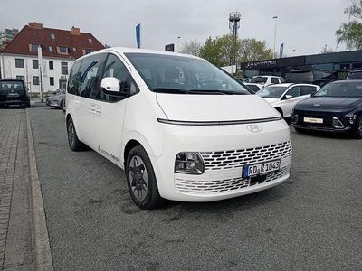 Gebraucht Hyundai Staria Trend 225 PS (165 kW) 2024 Creamy white Van / Kleinbus