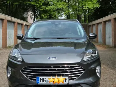 Gebraucht Ford Kuga Titanium 190 PS (139 kW) 2020 SUV