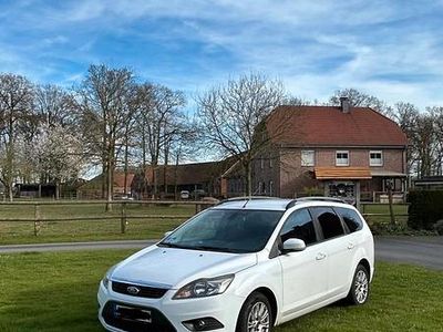 Usata Ford Focus 136 CV (100 kW) 2009 Bianco Station wagon