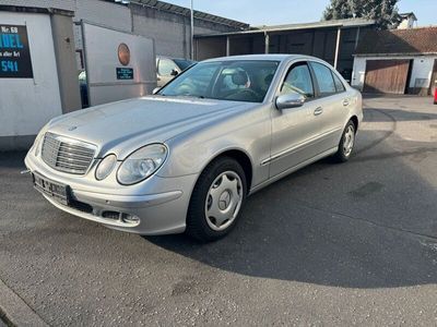 gebraucht Mercedes E200 Lim.Kompressor Automatik-2Hand