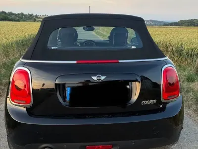 Gebraucht Mini Cooper 136 PS (100 kW) 2017 Schwarz Kleinwagen