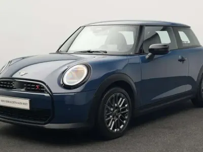 Gebraucht Mini Cooper S Classic 204 PS (150 kW) 2025 Blau Kleinwagen