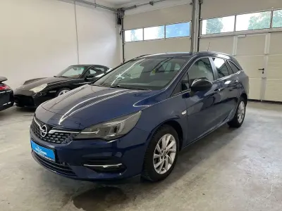 Gebraucht Opel Astra Business 122 PS (89 kW) 2021 Nautic blau Kombi