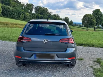 Gebraucht VW Golf VII Join 150 PS (110 kW) 2018 Grau Limousine