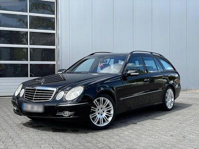 Mercedes E280