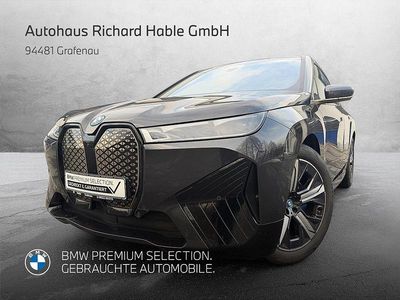 Gebraucht BMW iX Sport Line 384 kW (523 PS) 2022 Sophistograu brillanteffekt SUV