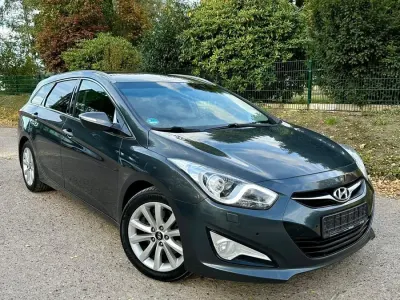 Gebraucht Hyundai i40 136 PS (100 kW) 2014 Grau Kombi
