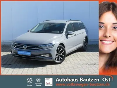 Używany VW Passat Business 150 KM (110 kW) 2022 Szary Kombi