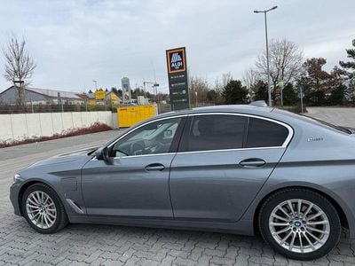 BMW 530e
