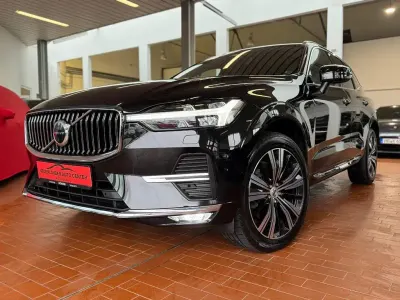 Używany Volvo XC60 Ultimate 235 KM (172 kW) 2022 Czarny SUV