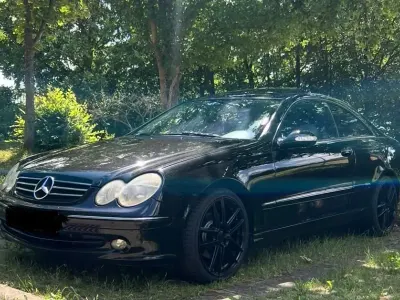 Gebraucht Mercedes CLK240 Avantgarde 170 PS (125 kW) 2003 Schwarz Coupé