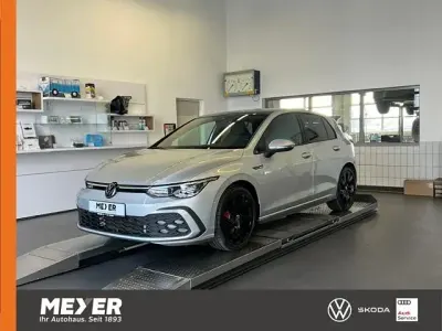Gebraucht VW Golf VIII GTD 200 PS (147 kW) 2024 Reflexsilber metallic Limousine
