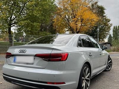 Gebraucht Audi A4 S-Line 190 PS (139 kW) 2016 Grau Limousine