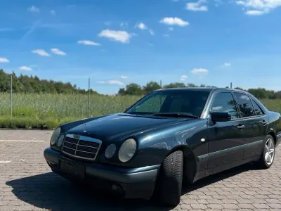 Gebraucht Mercedes E200