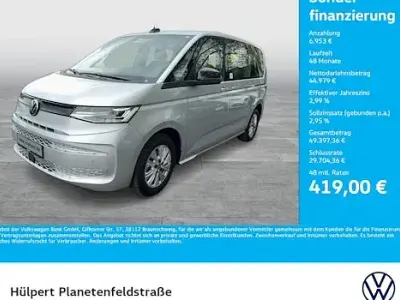 Gebraucht VW Multivan Basis 150 PS (110 kW) 2024 Silber Van / Kleinbus